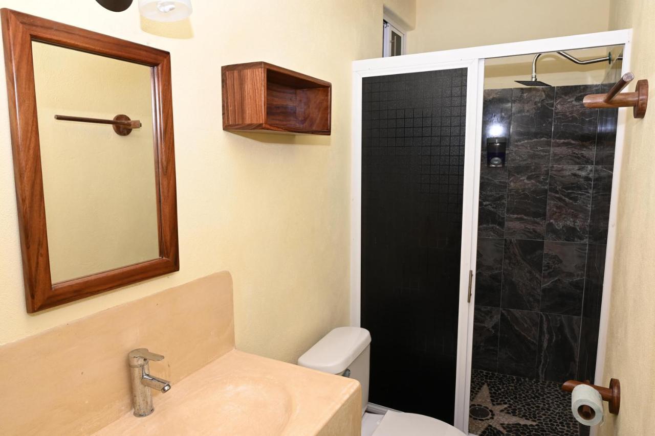 Barra de Potosi Hotel Vista Guamilule (Adults Only) المظهر الخارجي الصورة